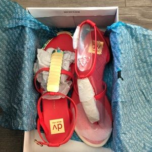 BNIB Dolce Vita Apex coral sandals